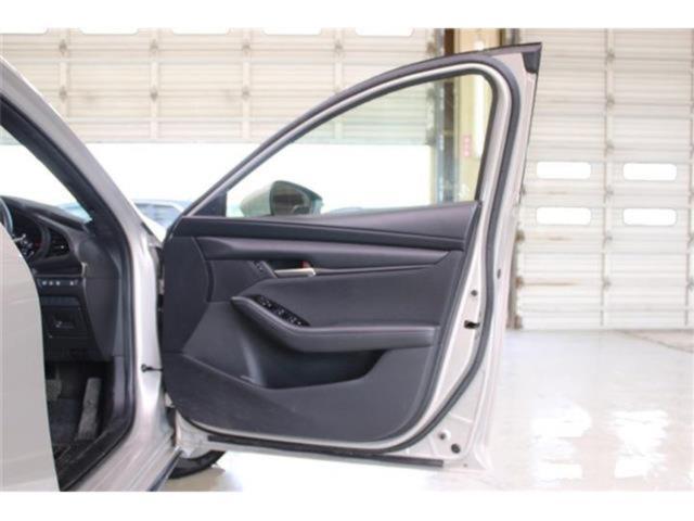 MAZDA3ファストバック（新潟県新潟市東区）画像30