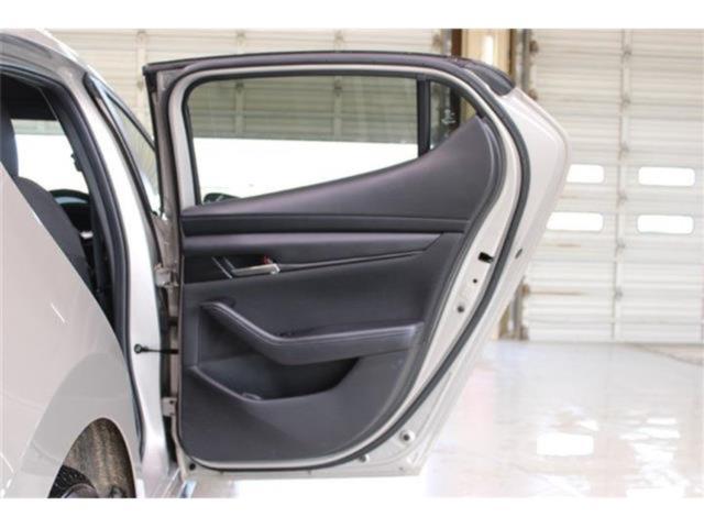 MAZDA3ファストバック（新潟県新潟市東区）画像31