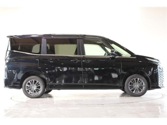 ヴォクシーハイブリッド（新潟県新潟市東区）画像14