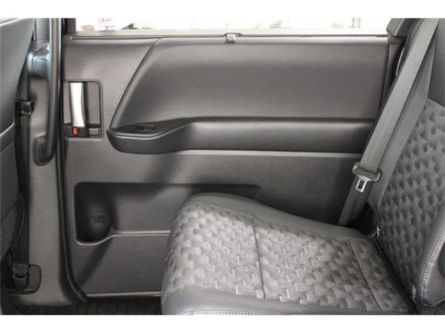 ヴォクシーハイブリッド（新潟県新潟市東区）画像36