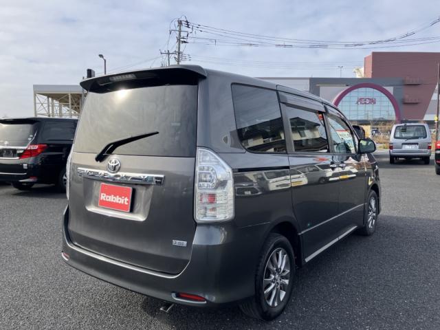 ヴォクシー（新潟県新潟市西区）画像3