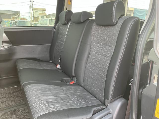 ヴォクシー（新潟県新潟市西区）画像36