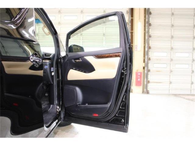 ヴェルファイアハイブリッド（新潟県新潟市東区）画像31