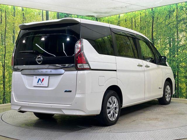 セレナ（新潟県新潟市南区）