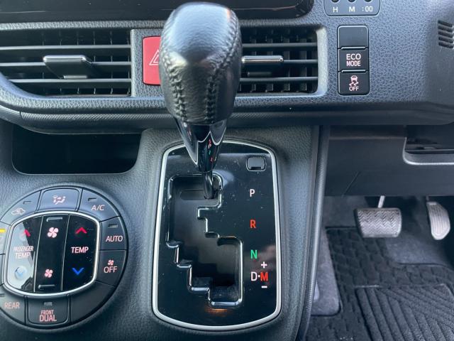 ヴォクシー（新潟県新潟市南区）