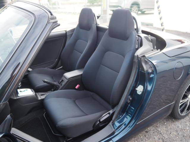 シートにダメージや劣化は少なく、良好なコンディションが保たれております♪