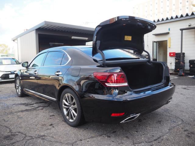 レクサスLS(新潟県新潟市西区)