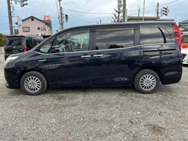 エスクァイア（新潟県新潟市西区）