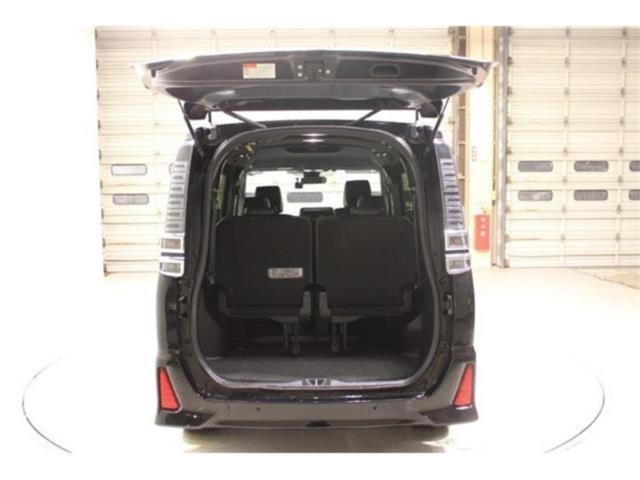 ヴォクシー（新潟県新潟市東区）