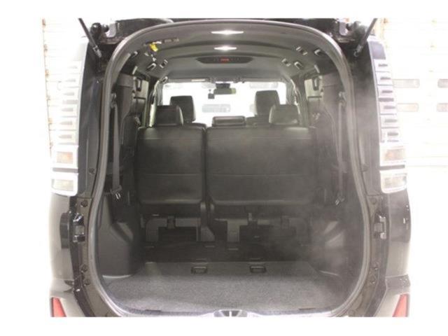 ヴォクシー（新潟県新潟市東区）