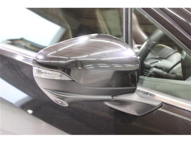 レヴォーグ（新潟県新潟市東区）