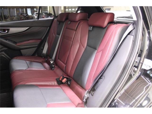 レヴォーグ（新潟県新潟市東区）