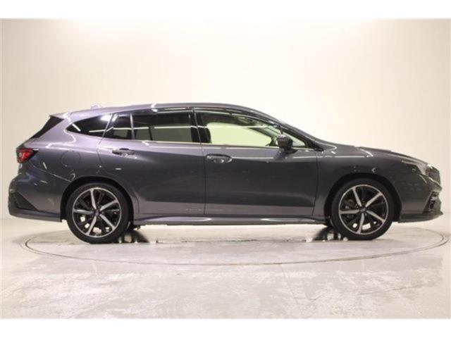 レヴォーグ（新潟県新潟市東区）