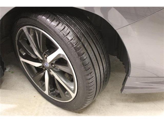 レヴォーグ（新潟県新潟市東区）