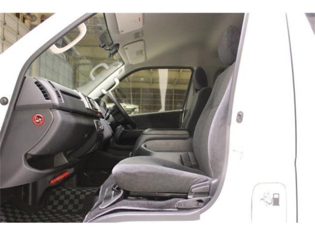 ハイエースワゴン（新潟県新潟市東区）