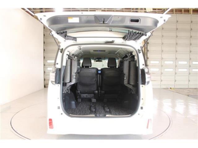 ヴェルファイア（新潟県新潟市東区）