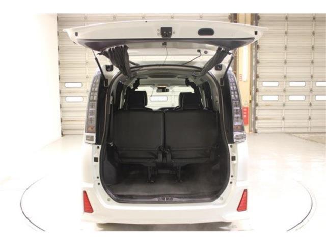 ヴォクシー(新潟県新潟市東区)