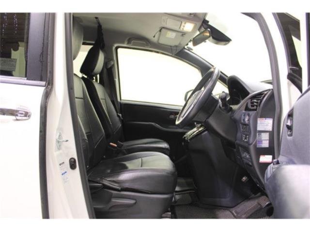 ヴォクシー(新潟県新潟市東区)