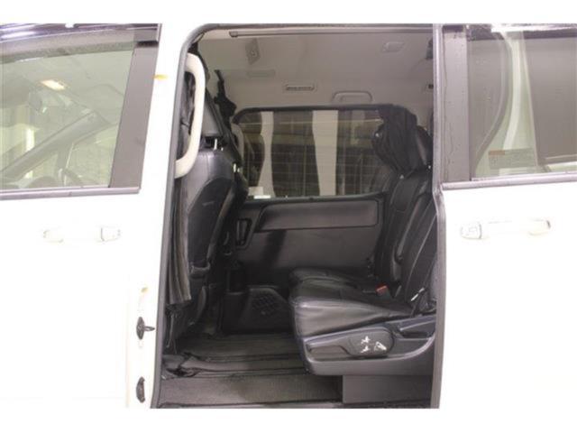 ヴォクシー(新潟県新潟市東区)