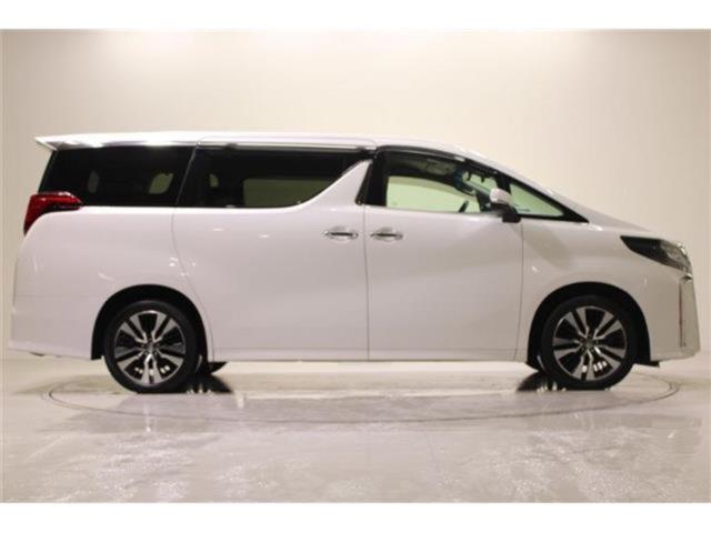 アルファード（新潟県新潟市東区）