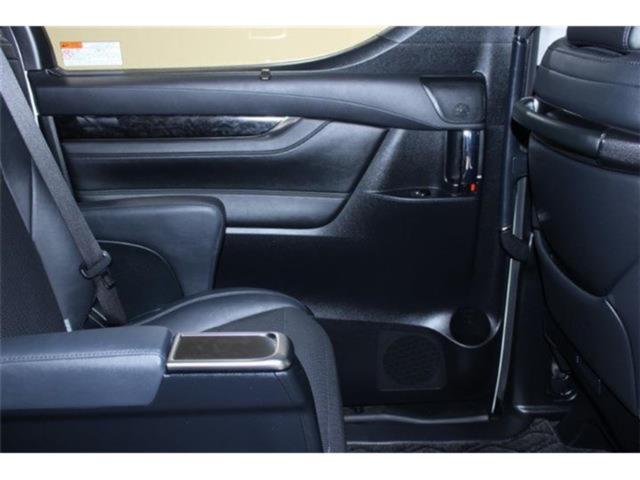 アルファード（新潟県新潟市東区）