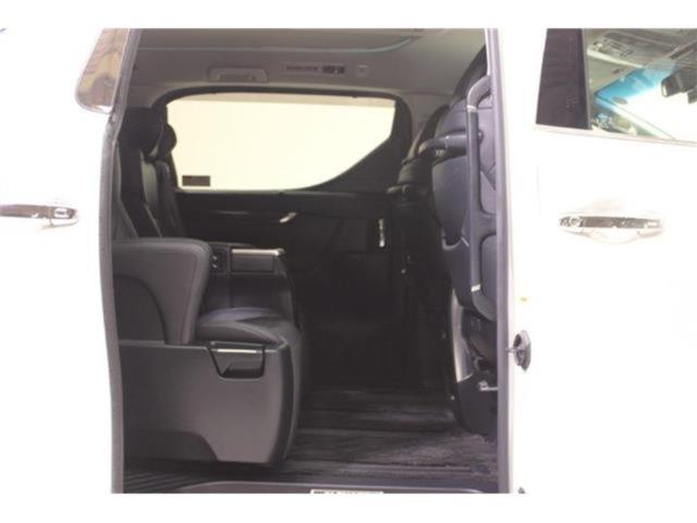 アルファード（新潟県新潟市東区）