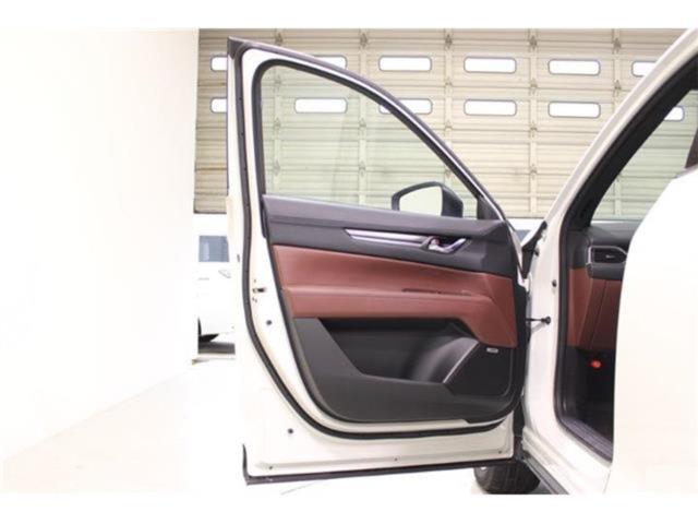 CX-8(新潟県新潟市東区)