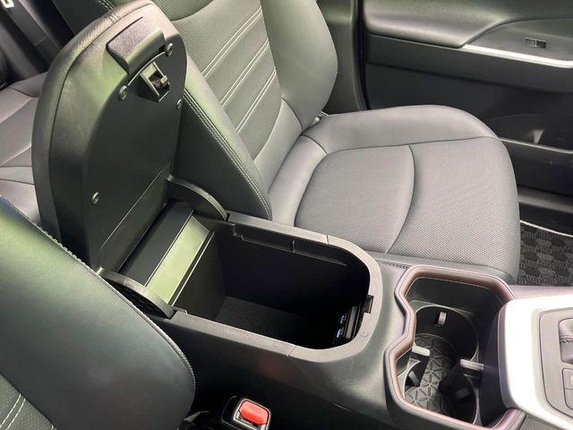 ＲＡＶ４（新潟県新潟市南区）