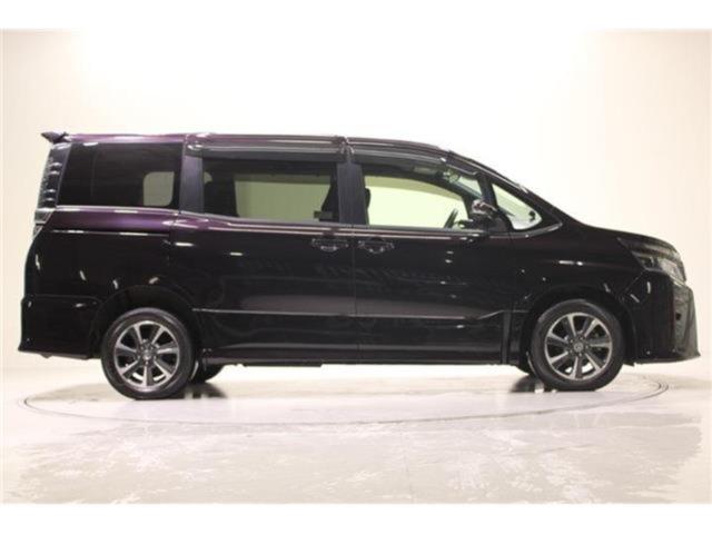 ヴォクシー（新潟県新潟市東区）画像9