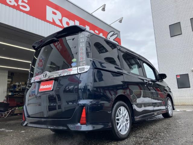 ヴォクシー（新潟県燕市）