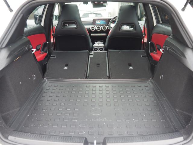 メルセデス ベンツ Aクラス（新潟県新潟市西区）