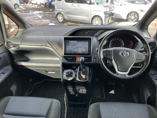 ヴォクシー(新潟県長岡市)