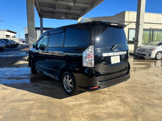 ヴォクシー（新潟県新潟市北区）