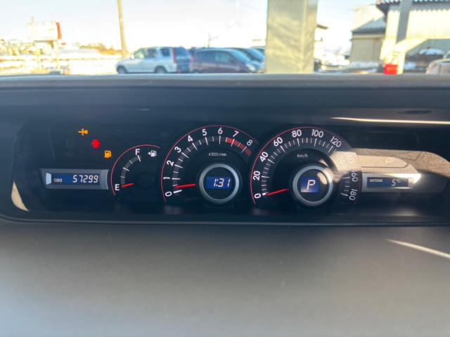 ヴォクシー（新潟県新潟市北区）