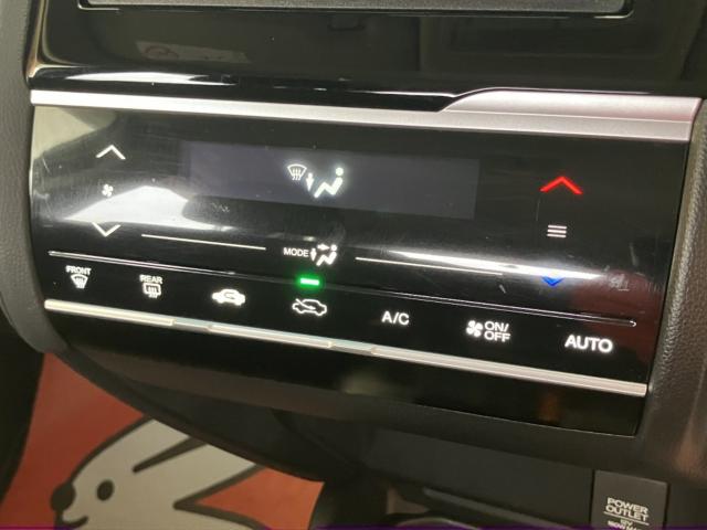 フィットハイブリッド（新潟県新潟市西区）