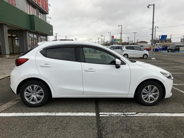 デミオ（新潟県新潟市西蒲区）