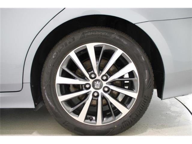 クラウンハイブリッド（新潟県新潟市東区）