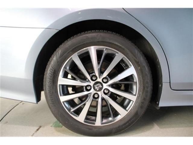 クラウンハイブリッド（新潟県新潟市東区）