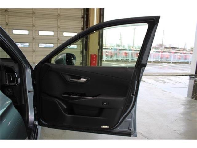 クラウンハイブリッド（新潟県新潟市東区）