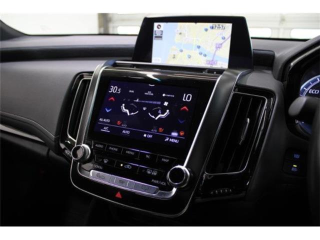 クラウンハイブリッド（新潟県新潟市東区）