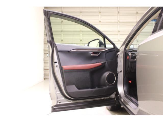 レクサスＮＸ（新潟県新潟市東区）