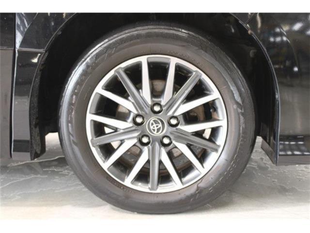 ヴォクシー（新潟県新潟市東区）