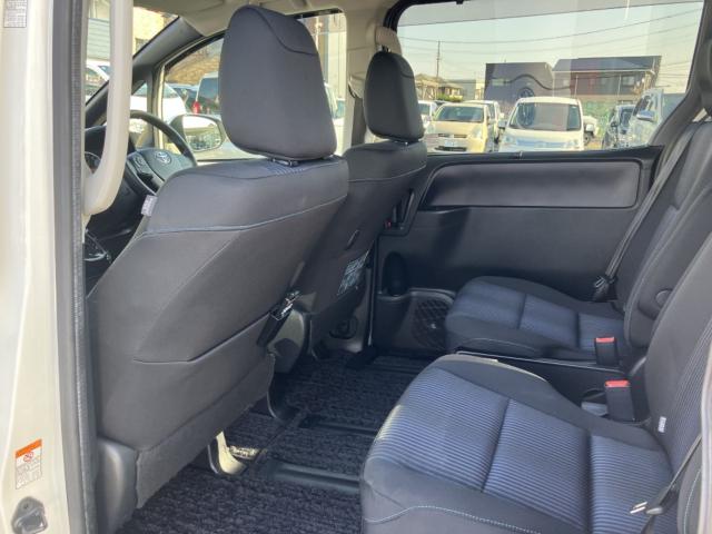 ヴォクシー（新潟県新潟市西区）画像27