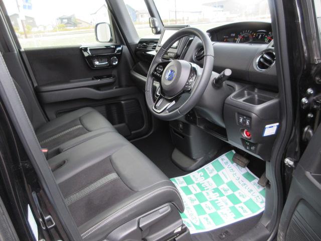 N＿BOXカスタム（新潟県柏崎市）