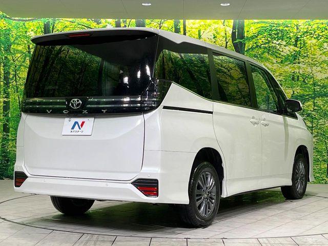 ヴォクシー（新潟県長岡市）