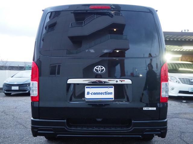 レジアスエースバン（新潟県新潟市西区）