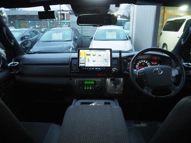 レジアスエースバン（新潟県新潟市西区）