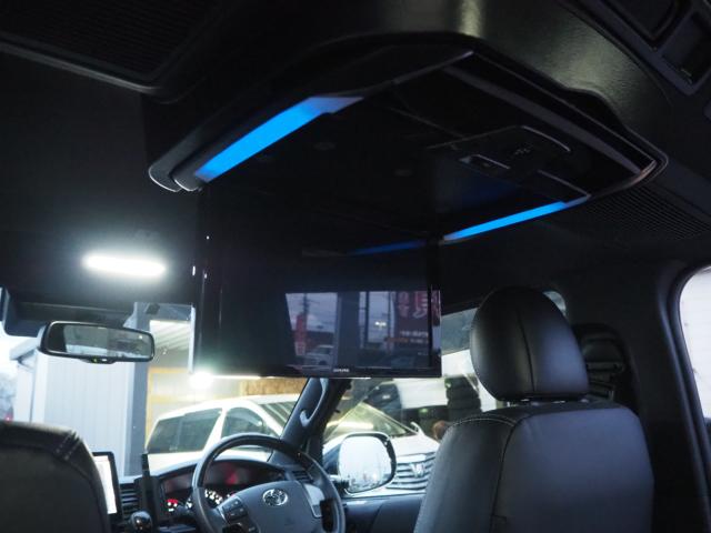 レジアスエースバン（新潟県新潟市西区）