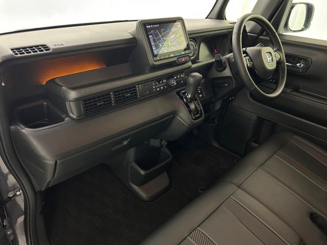 N_BOXカスタム(新潟県新潟市江南区)