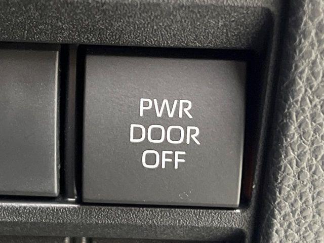 ヴォクシー（新潟県新潟市南区）